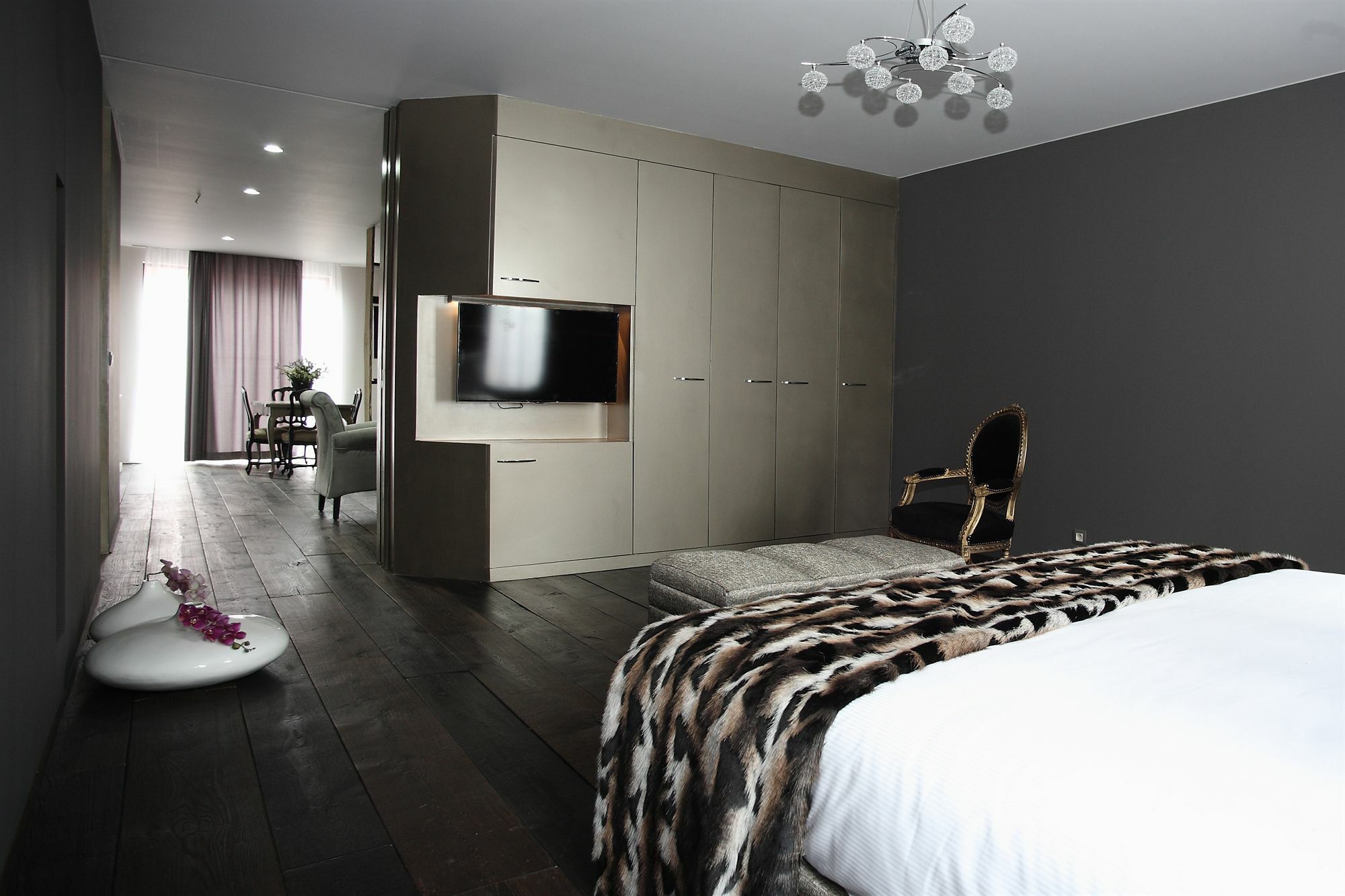 Aparthotel L'Impronta Etterbeek Екстериор снимка